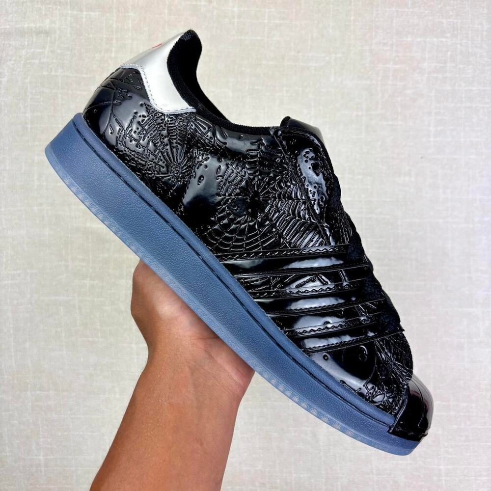 🕷️ 2026 Sp5der x adidas Superstar “Black” 12M